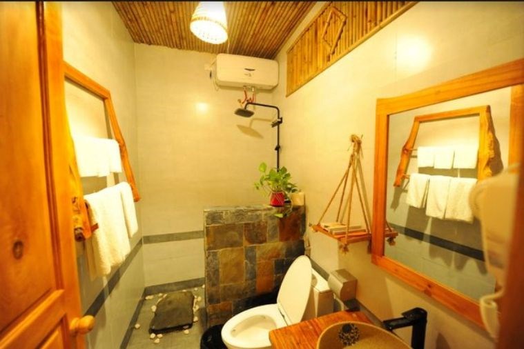 Deluxe Valley View Room/ Bungalow